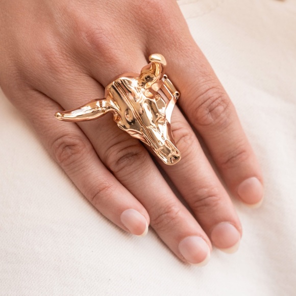 Paparazzi - Picture 6 of 8